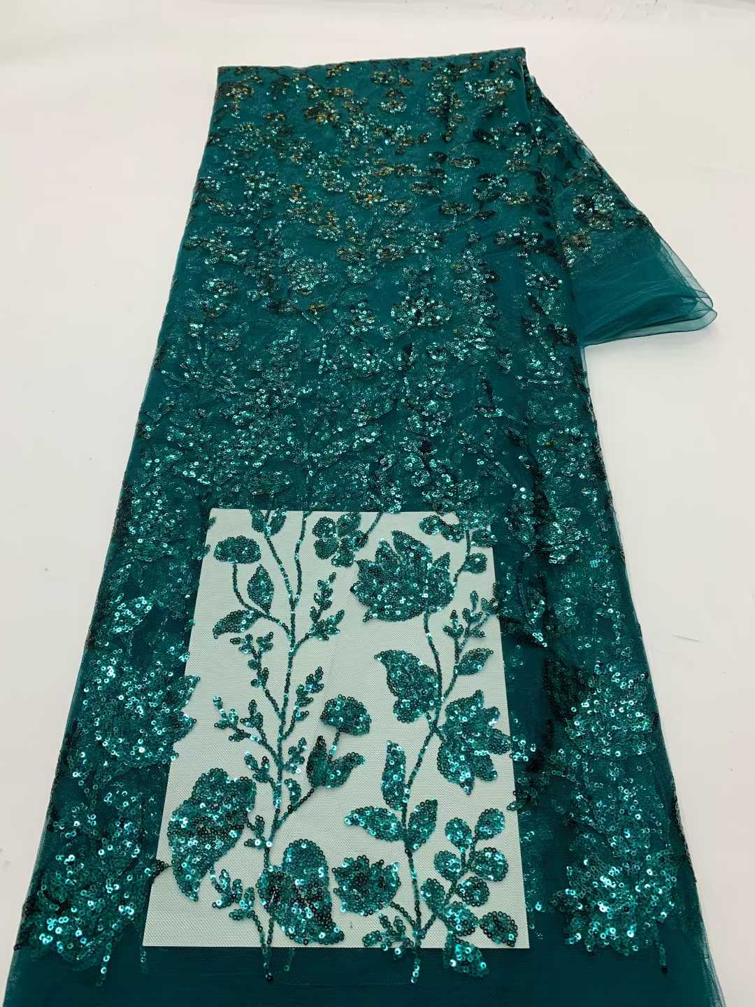 African Lace Fabric With Sequi - Sewing Net avis et prix